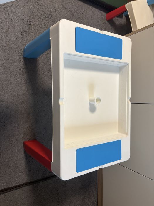 Стіл і стілець дитячий для лего занятт піску