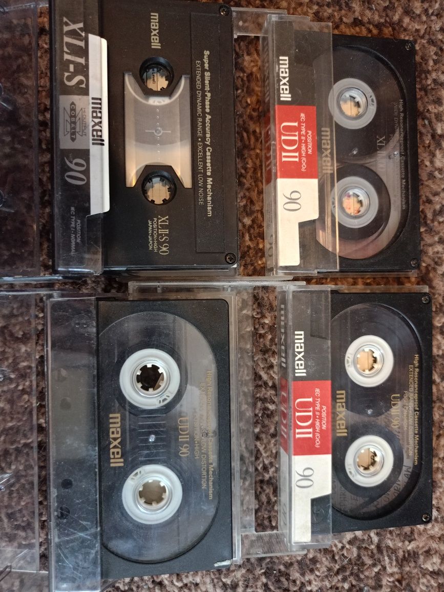 4 kasety magnetofonowe , MAXELL Chrom, nagrane,stan dobry+