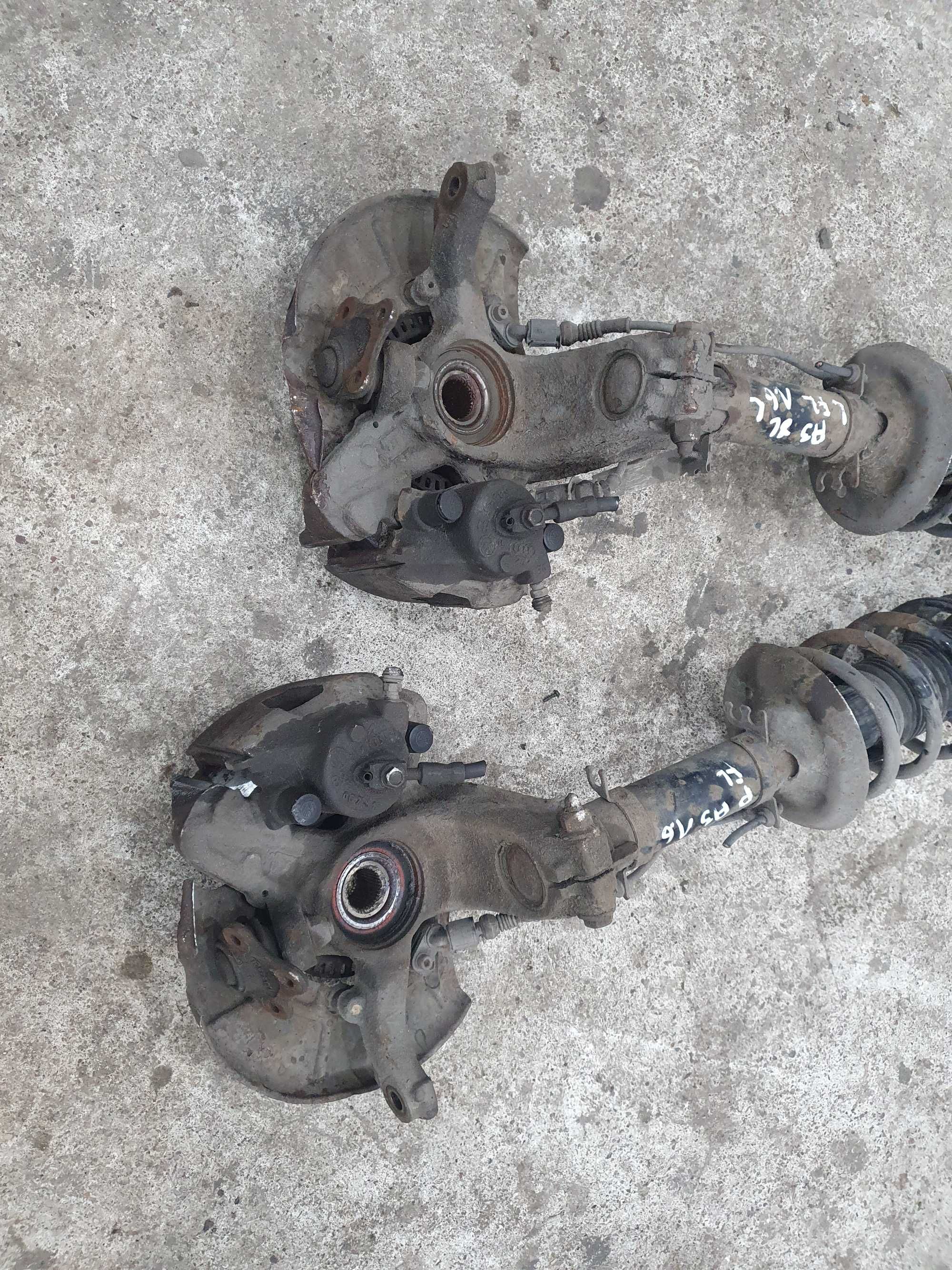 Amortyzator sprezyna piasta zawrotnica zacisk Audi a3 8l 1.6 benzyna