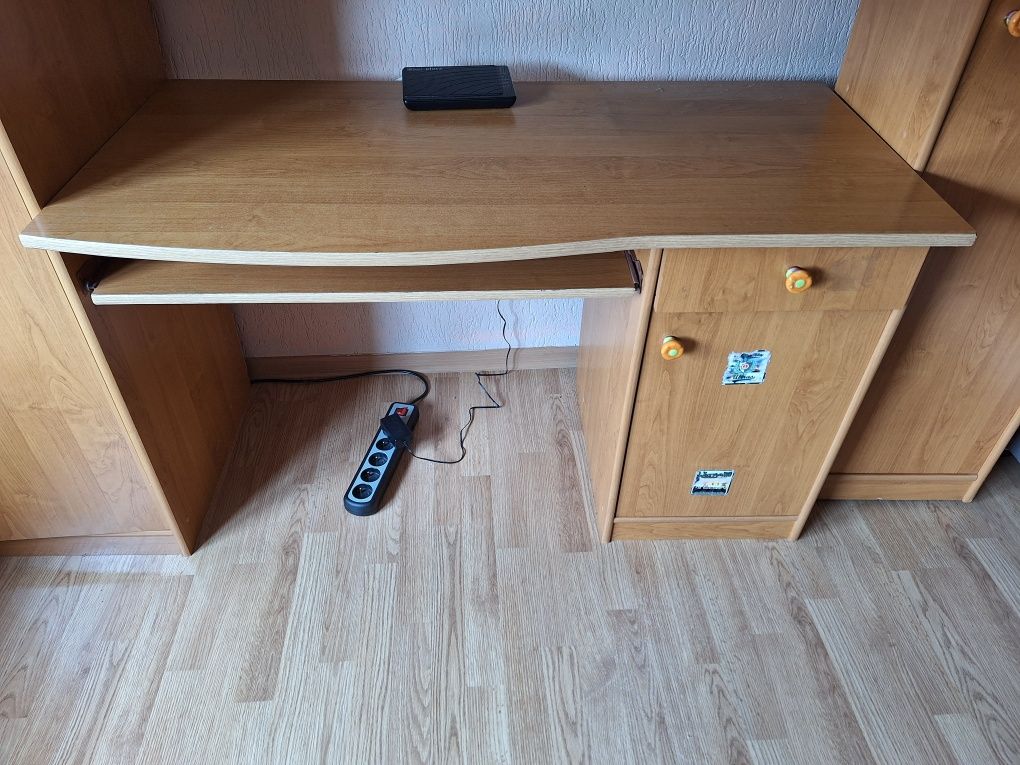 Zestaw mebli do pokoju