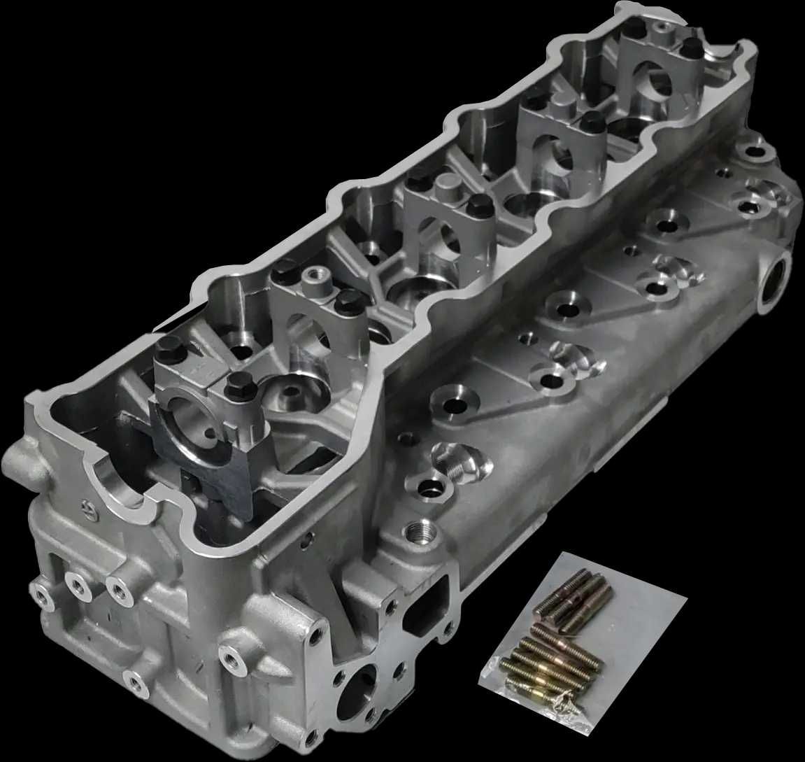 Головка блока Mitsubishi Montero Pajero Canter Fuso 2.8 4M40Т 908514