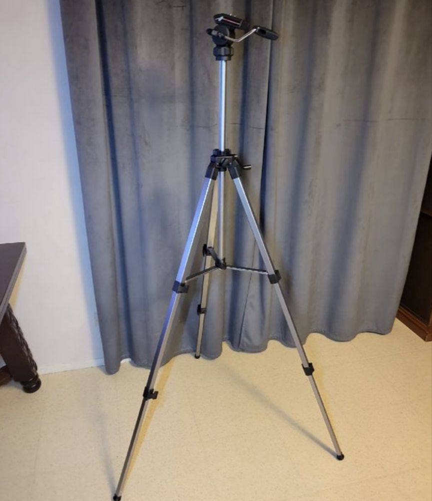 Statyw fotograficzny z glowicą hama BETA 51