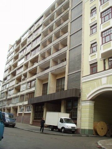 Без-%. Квартира 3х.ком(73м.кв) метро Золотые Ворота. Ул.Ирининская 1/3