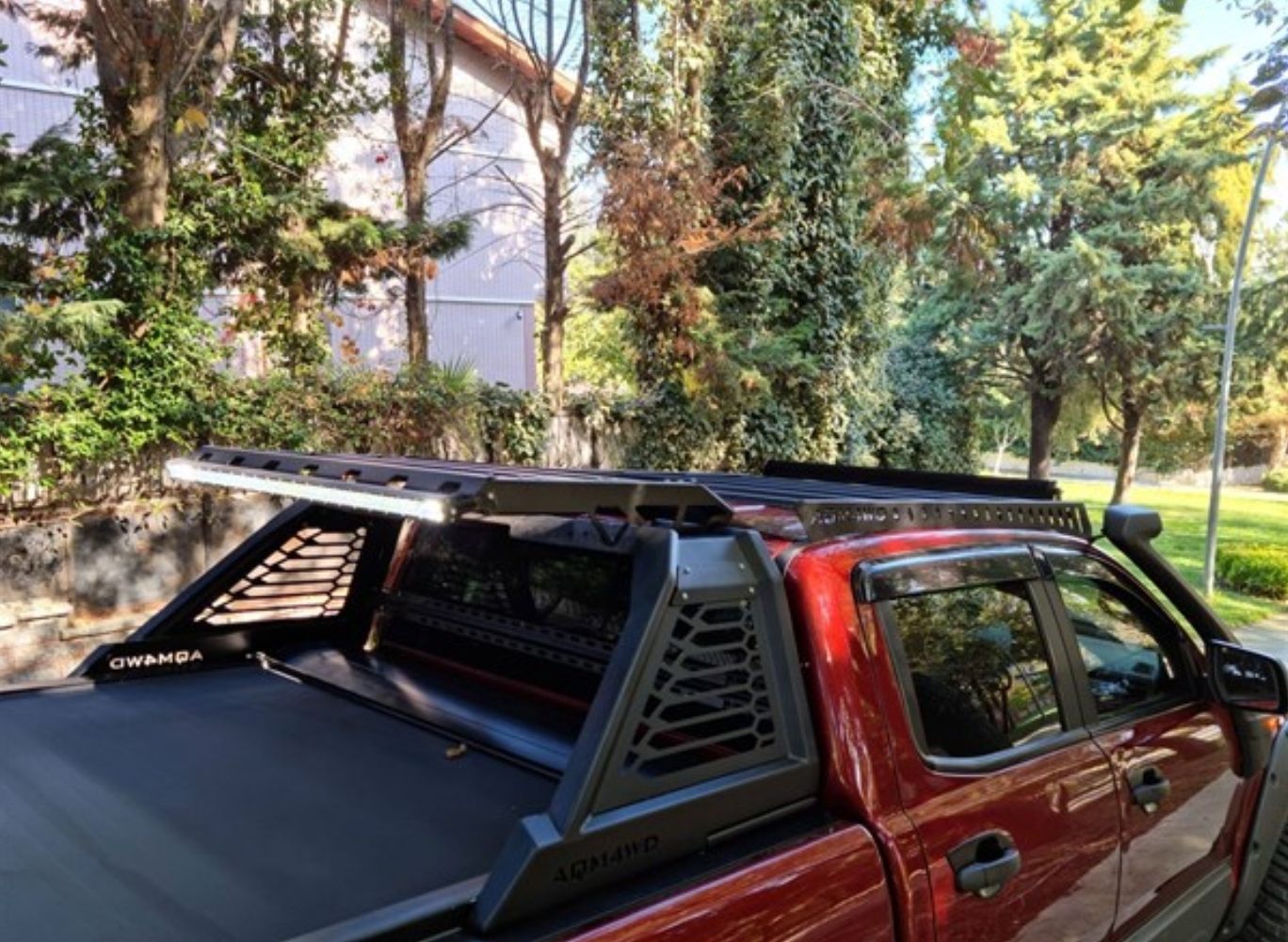 Ford F-150 rollbar orurowanie paki HUNT kosz
