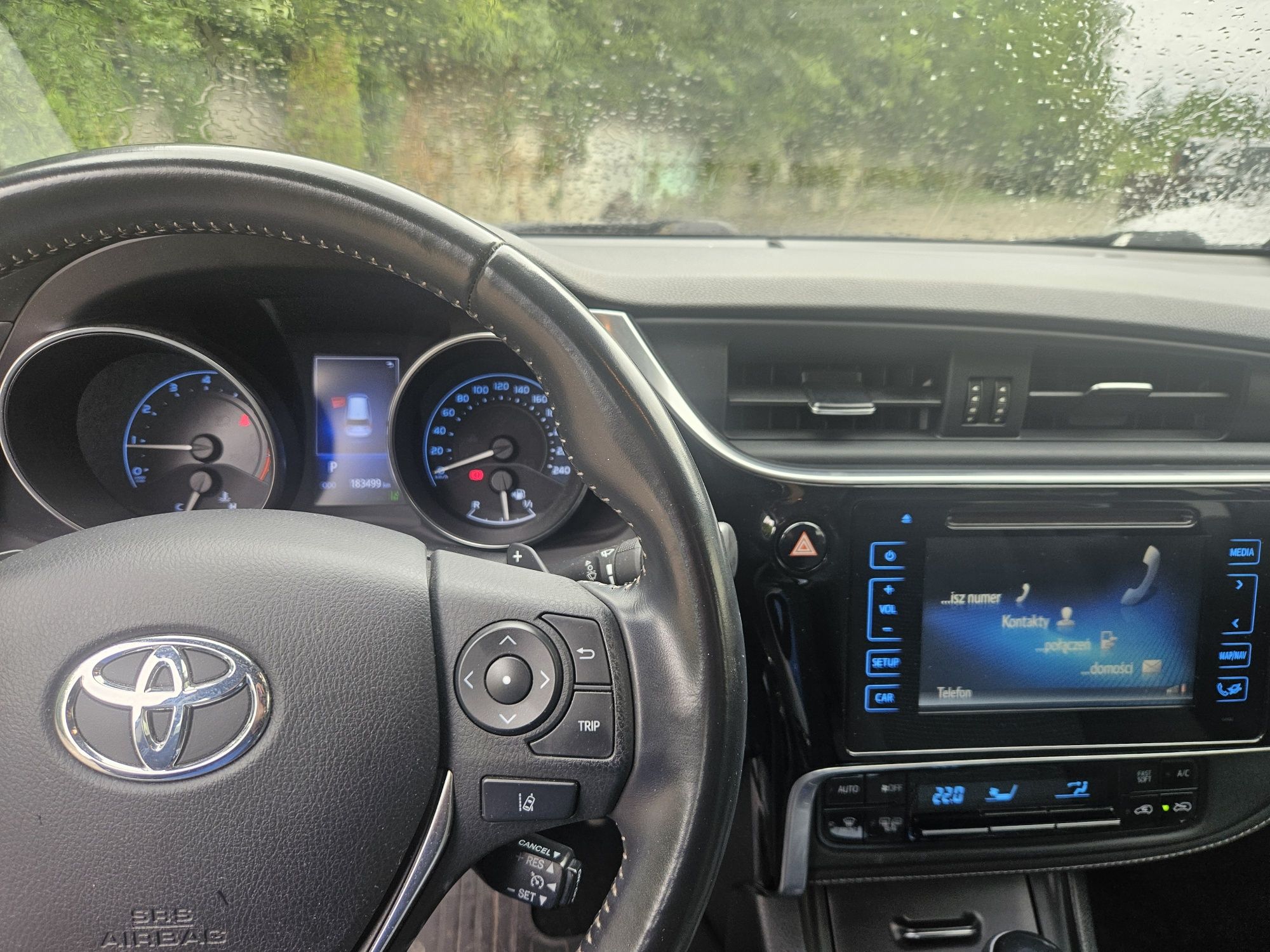 Toyota Auris Salon Polska Automat