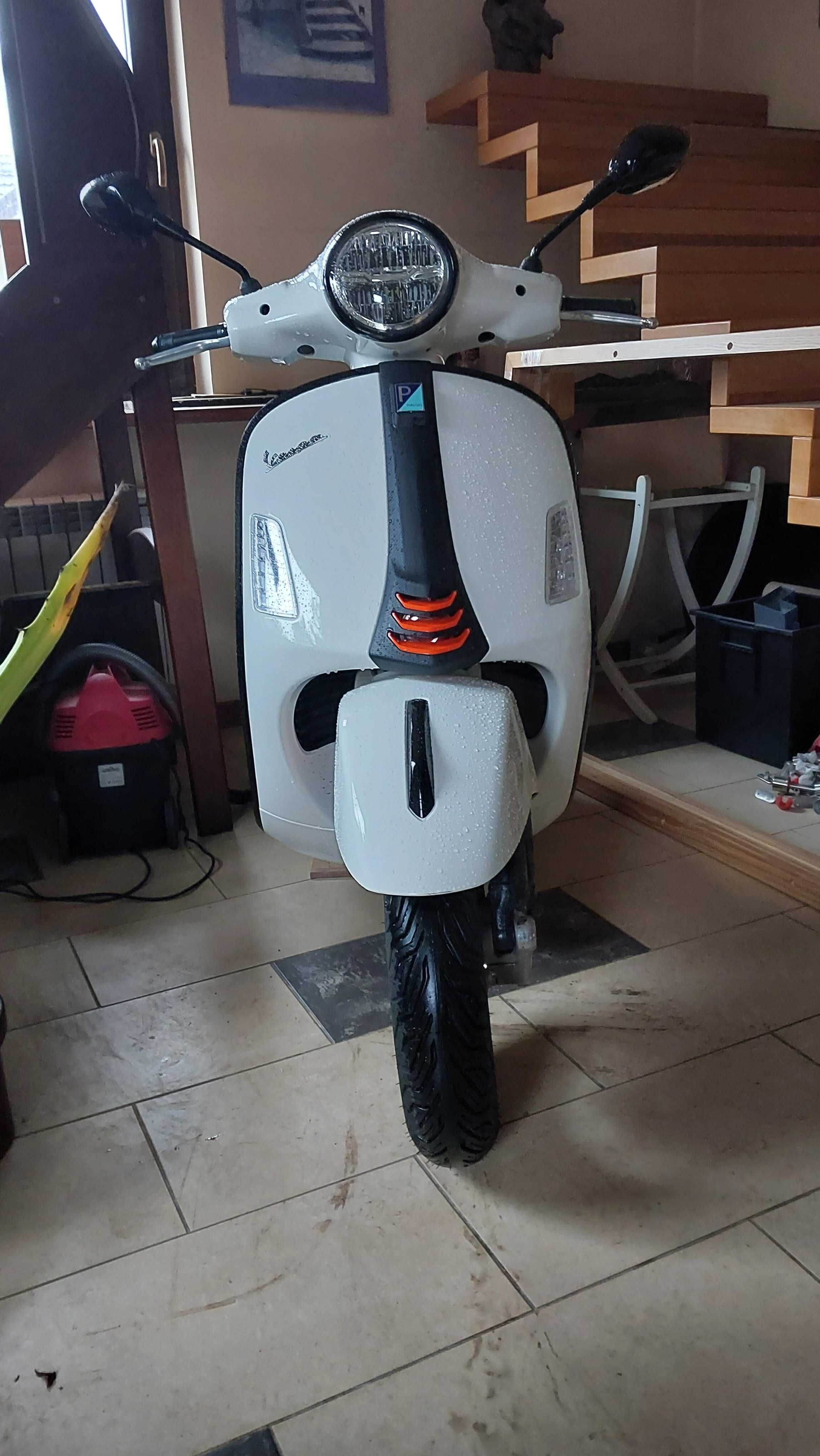 Vespa gts 2023 r