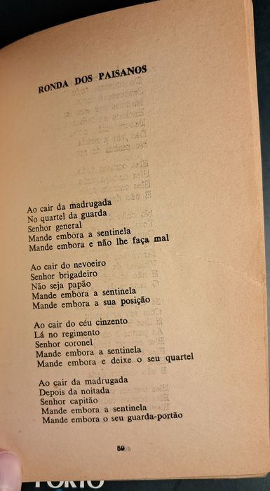 Livro de Zeca Afonso, com a assinatura do Mesmo. PORTES GRÁTIS.
