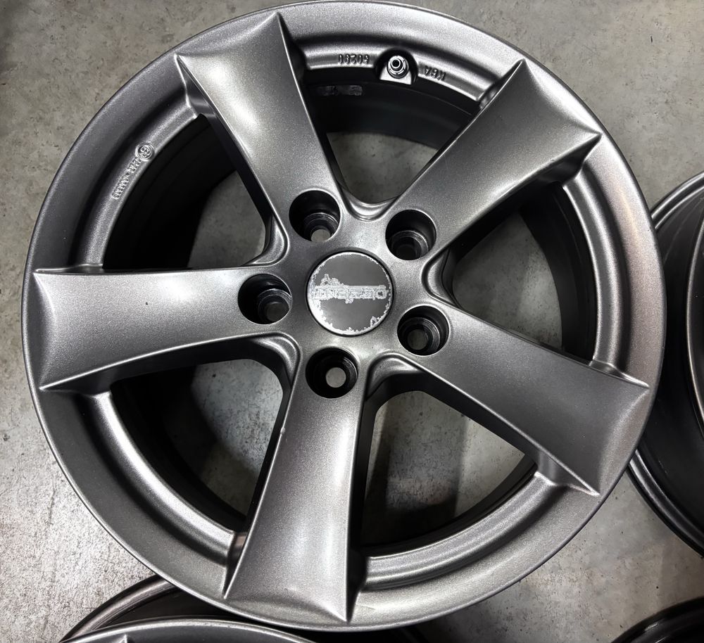 Felgi aluminiowe 5x114,3x16 6.5J ET45 KIQ HYUNDAI MAZDA TOYOTA RENO