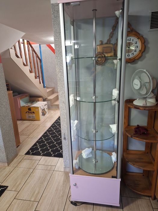 Witryna ekspozycyjna, gablota jubilerska obrotowa