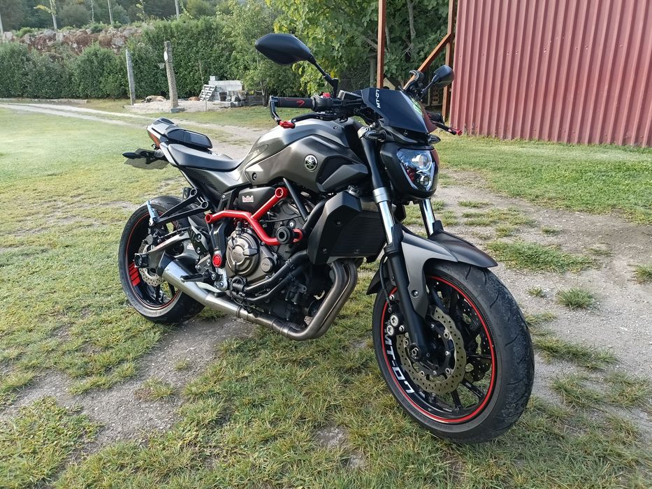 Yamaha MT07 Moto Cage efition