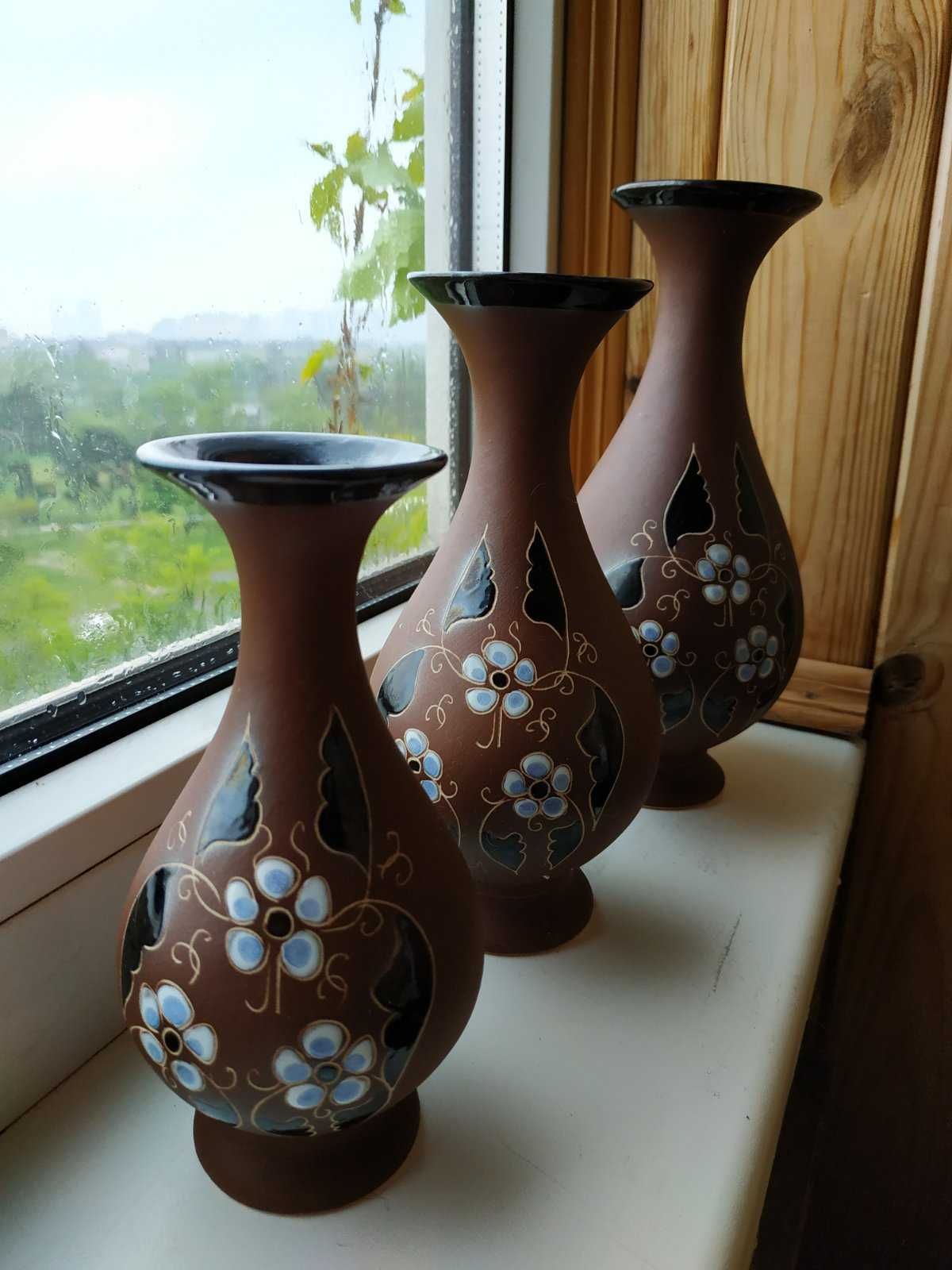 вази керамічні, скляні, дерев'яна