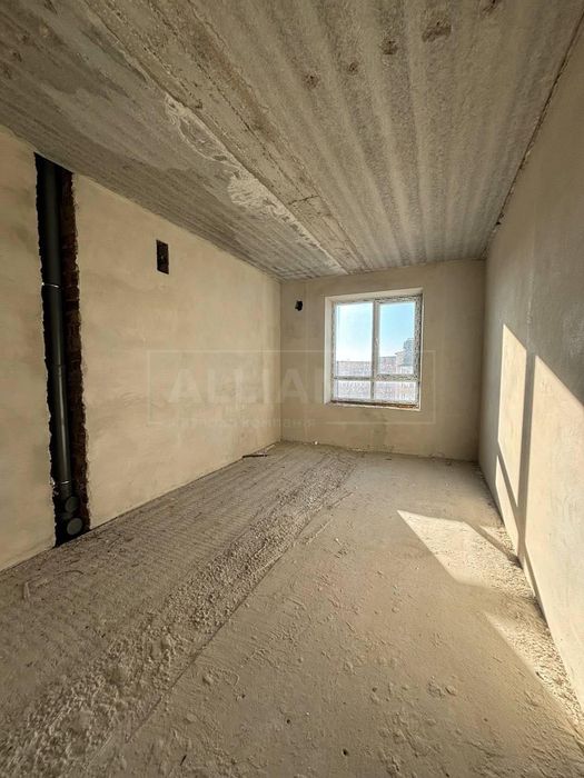 Продам двокімнатну  квартири в збудованому будинку біля Вокзалу