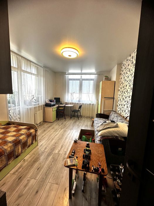 Продам 2 х кімнатну квартиру вул. Привокзальна