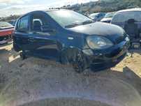 Toyota yaris 2003 todas as peças disponíveis