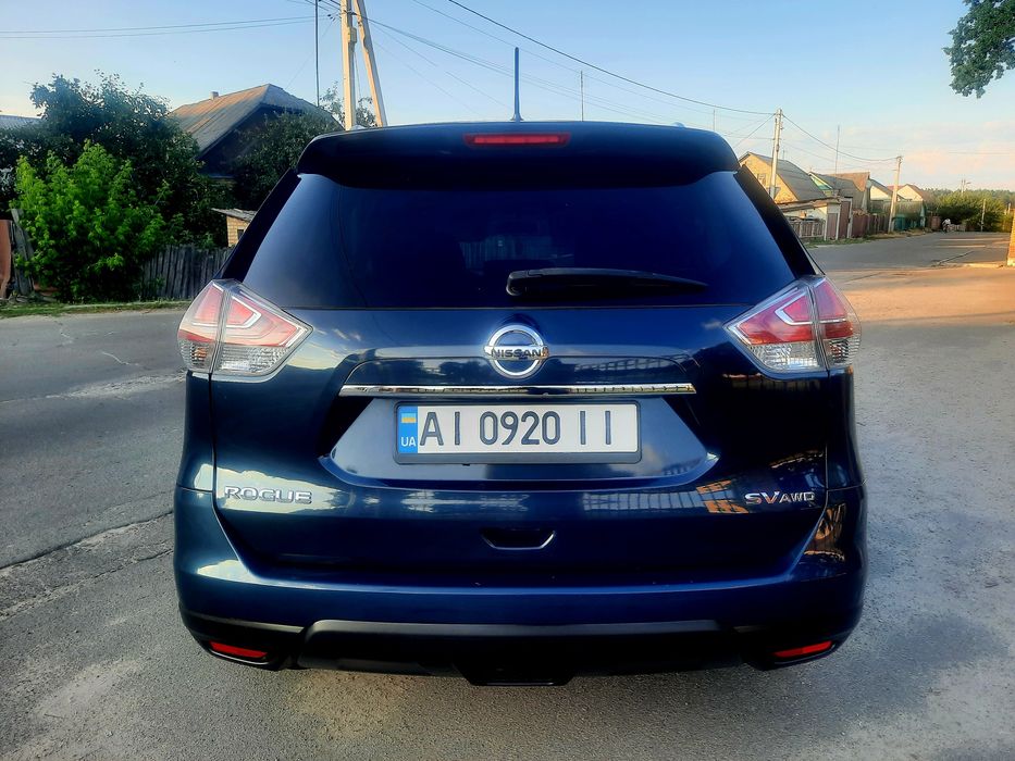 Nissan Rogue газ бензин 7місць