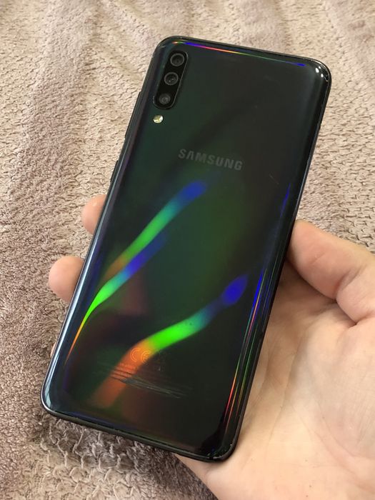 Телефон Samsung Galaxy A70 NFC 6/128gb #22