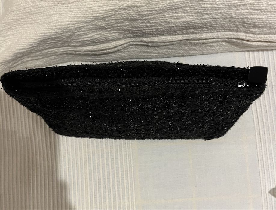 Estojo Filorga preto com brilho