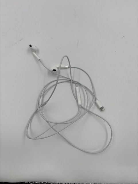 słuchawki douszne apple earpods (lightning) długość przewodu 1.4 m