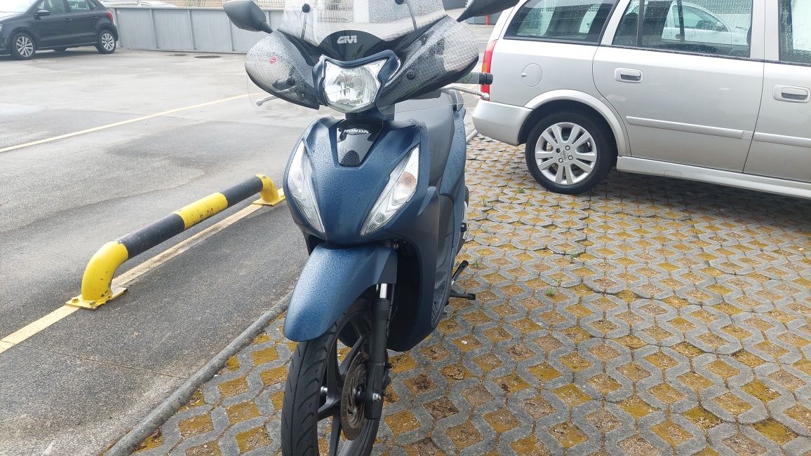 Honda vision 110 completamente nova