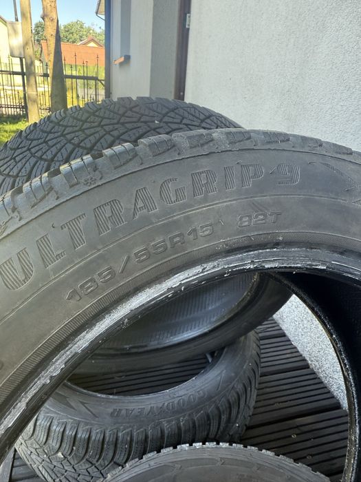 4x Opony Zimowe GoodYear 185/55 R15 Super Stan
