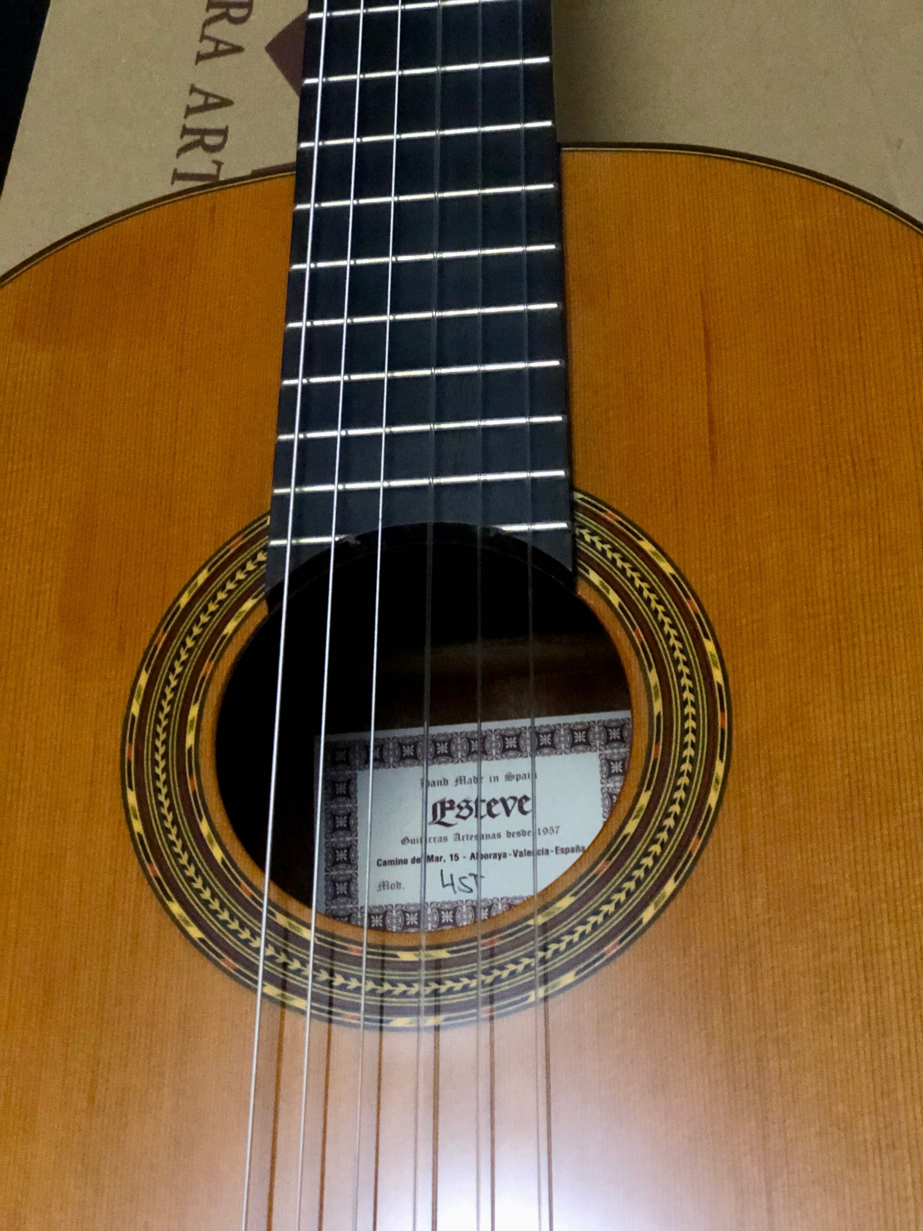 Guitarra Esteve 4 ( NOVA )