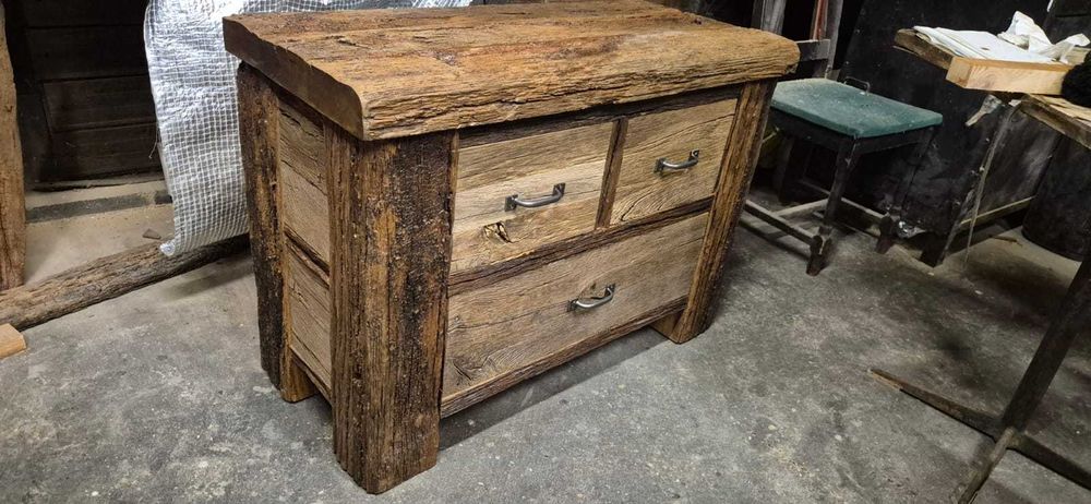 Комод  з 100 річного дуба