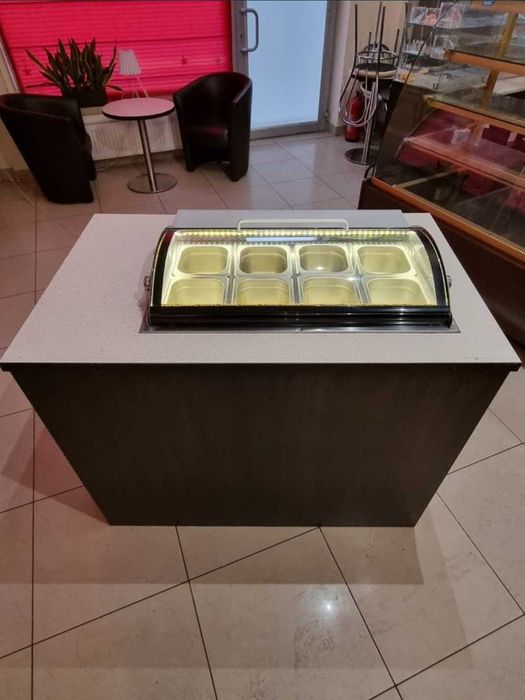 Witryna Chłodnicza + szafka 67L niemieckiej Bartscher model 700211G