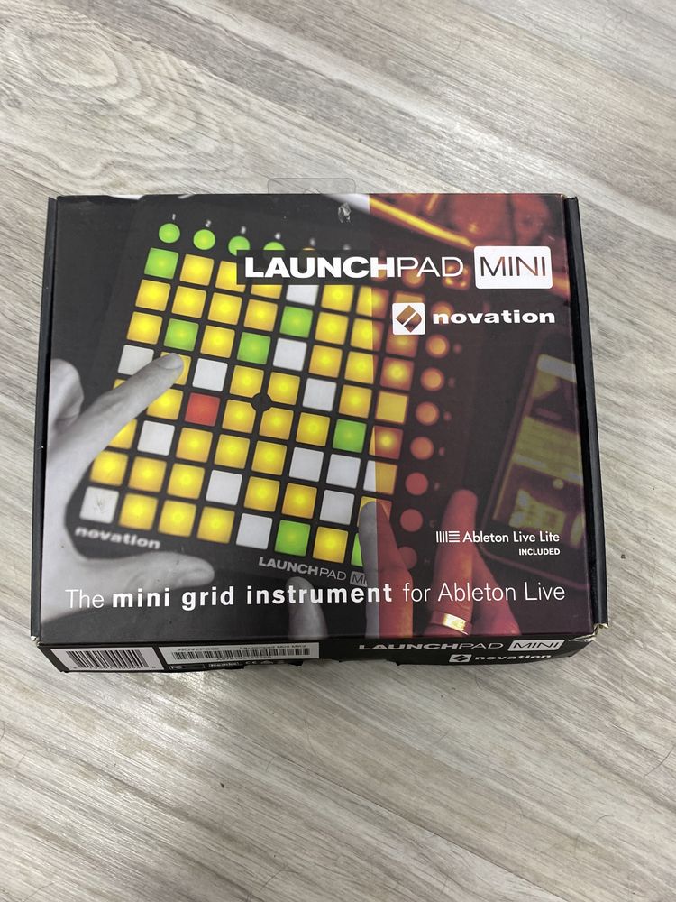 LaunchPad mini. Novation.