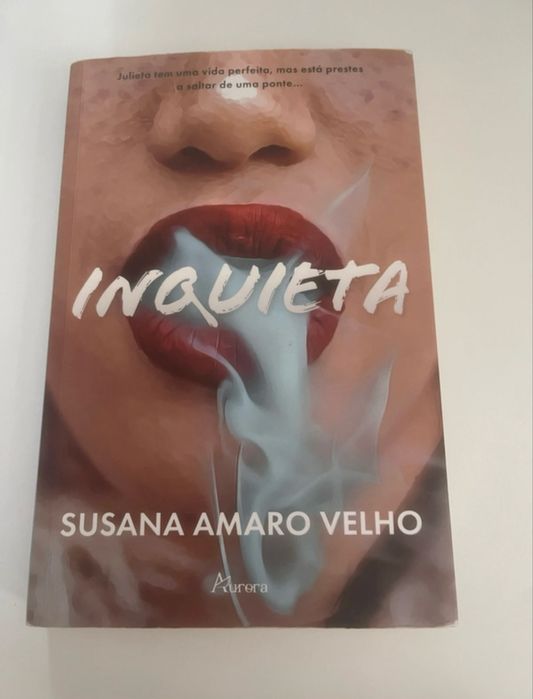 Livro. Inquieta.