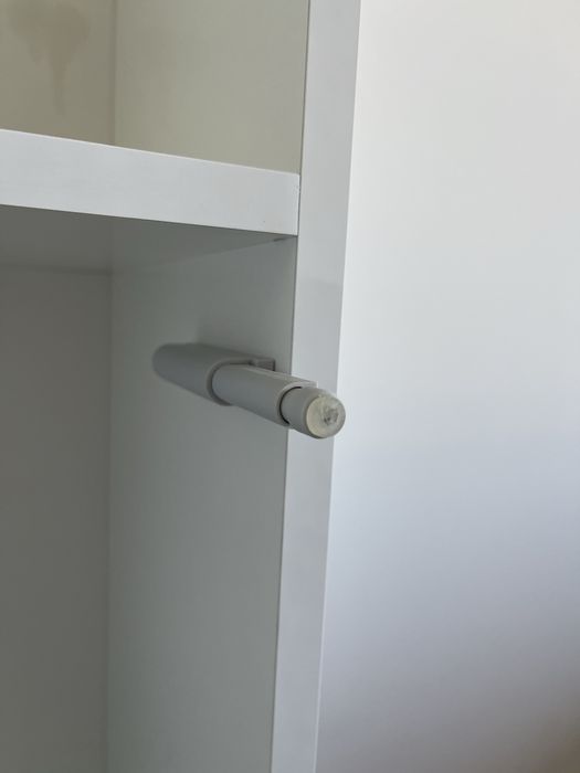 Movel lacado branco brilhante com porta (novo) - Reservado