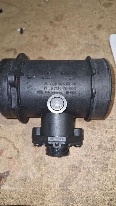 0000940548 BOSCH Mercedes M104 R129 W124 3.2 Przepływomierz