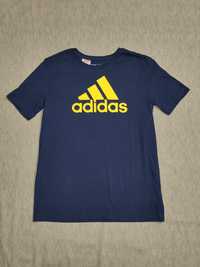 Фірмова футболка Adidas