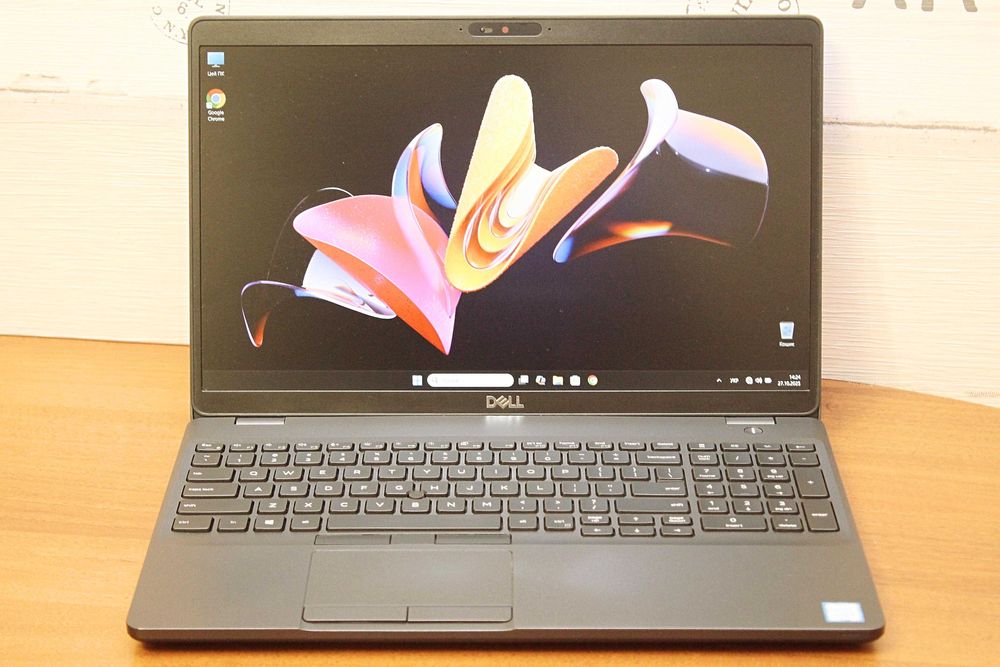 Ігровий Dell Precision 3541/i5-9400H/16GB/SSD 512GB/NVIDIA Quadro P620