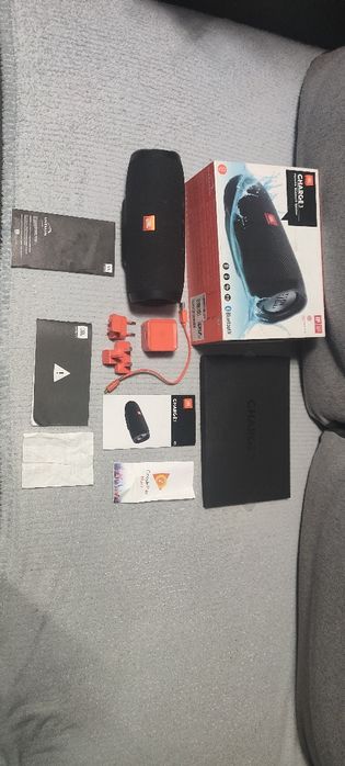 Głośnik bezprzewodowy Bluetooth JBL Charge 3 20w  czarny