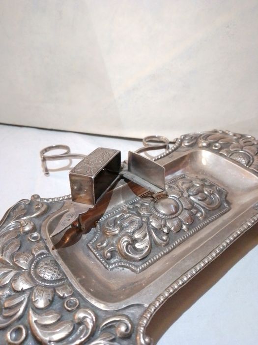 Bandeja e Tesoura de Morrões em Prata