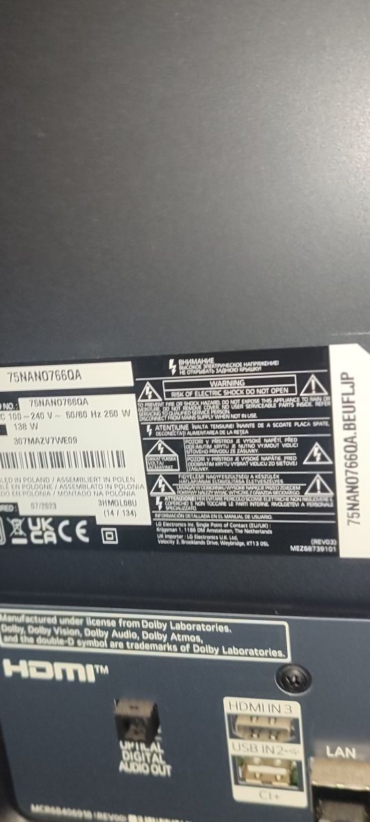 TV LG led 75 polegadas com ecrã partido para peças