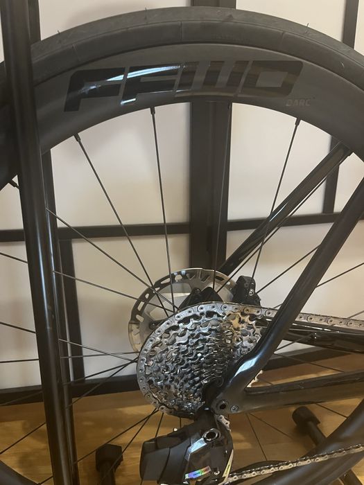 Rower szosowy Felt AR Sram Force AXS FFWD carbon L 56 aero