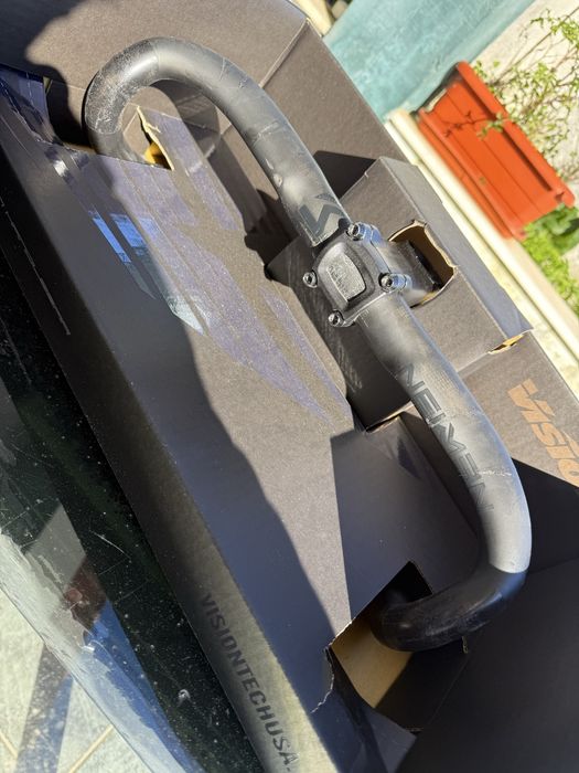 Guiador carbono + avanço