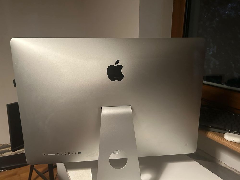 iMac (Retina 5K, 27-calowy, 2019 r.)