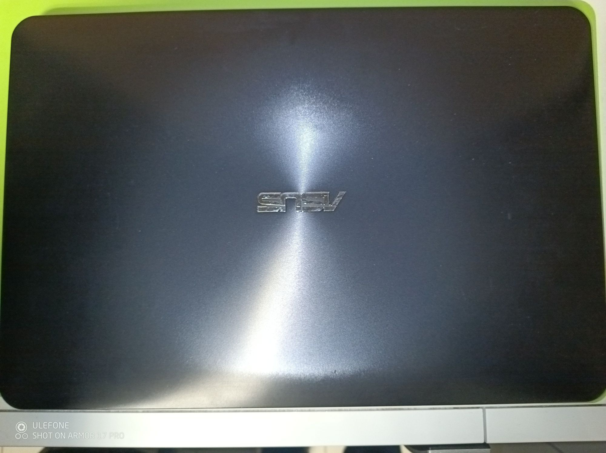 ASUS X555L i3 GeForce 820M