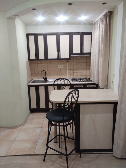 Сдаю однокомнатную квартиру-студию!