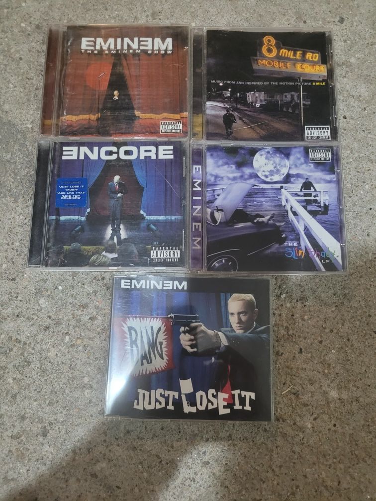 Cinco cds eminem