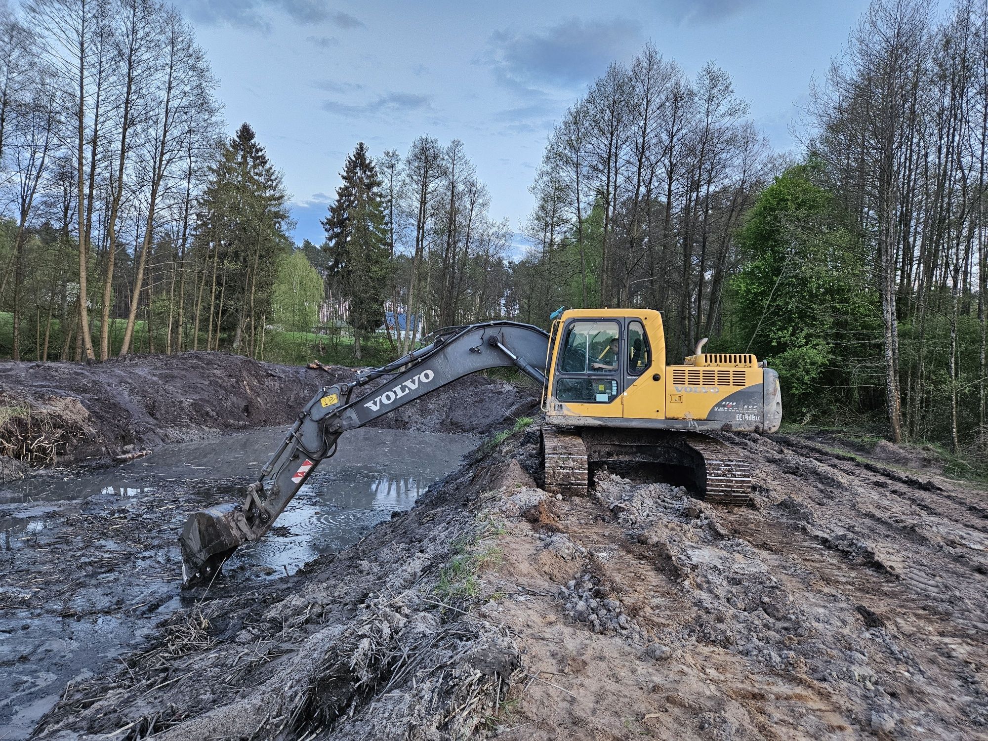 Mulczowanie koszenie łąķ i nieużytków