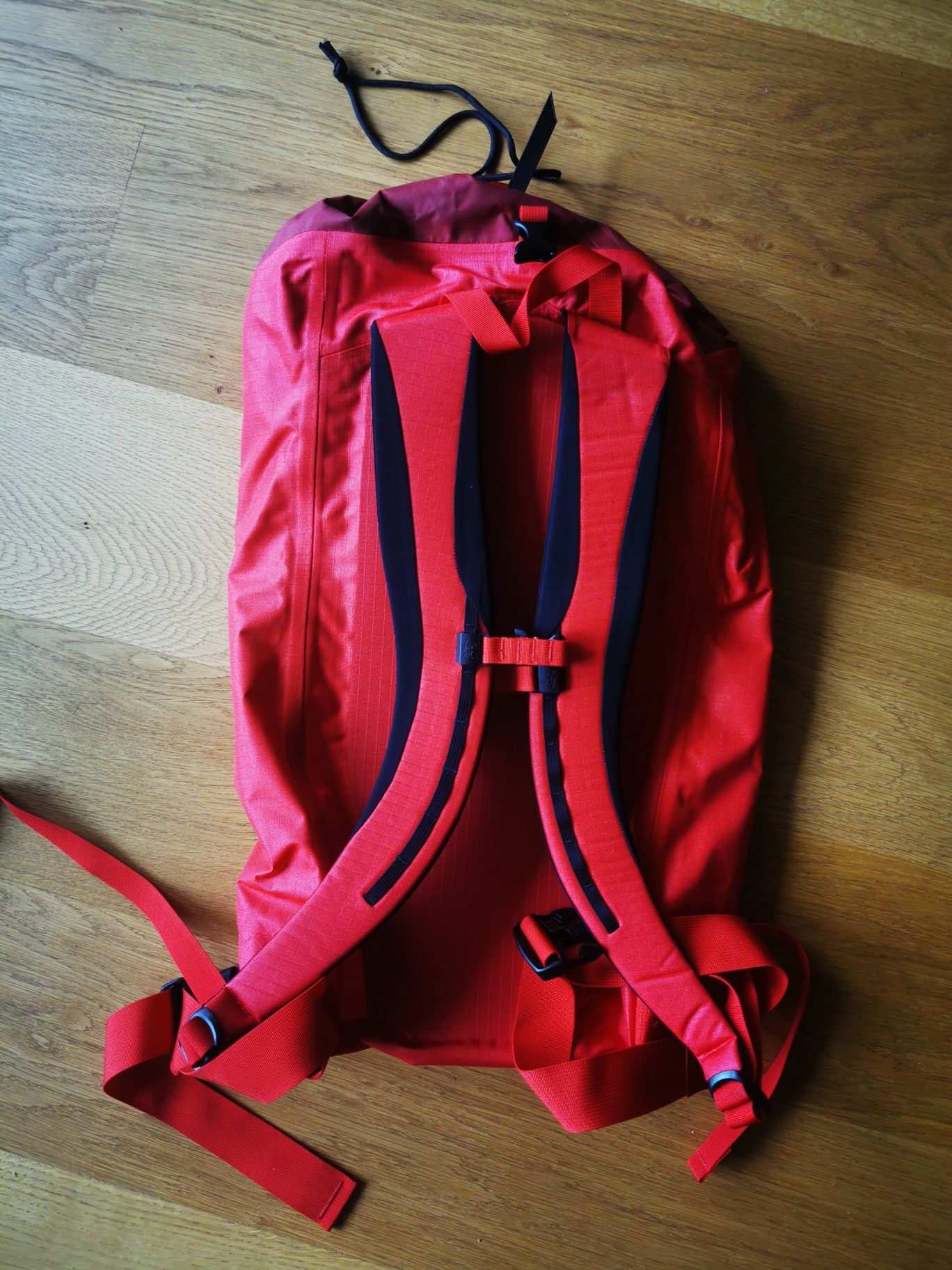 Plecak wspinaczkowy arcteryx alpha fl 30