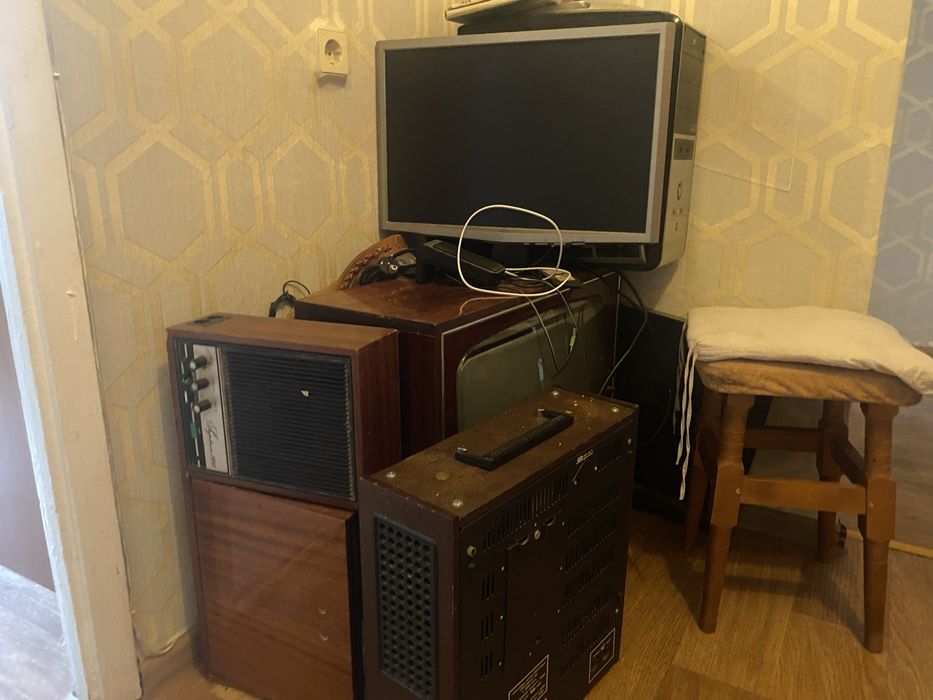 Продаю техніку на запчастини