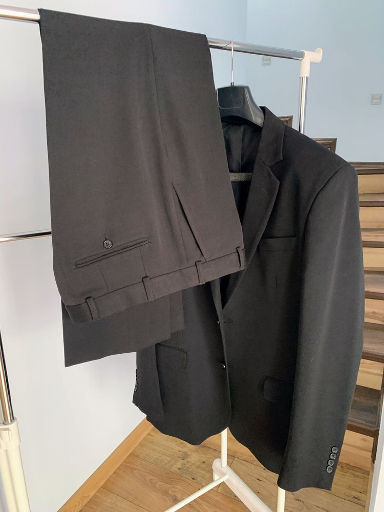Czarny garnitur męski wzrost 188 cm