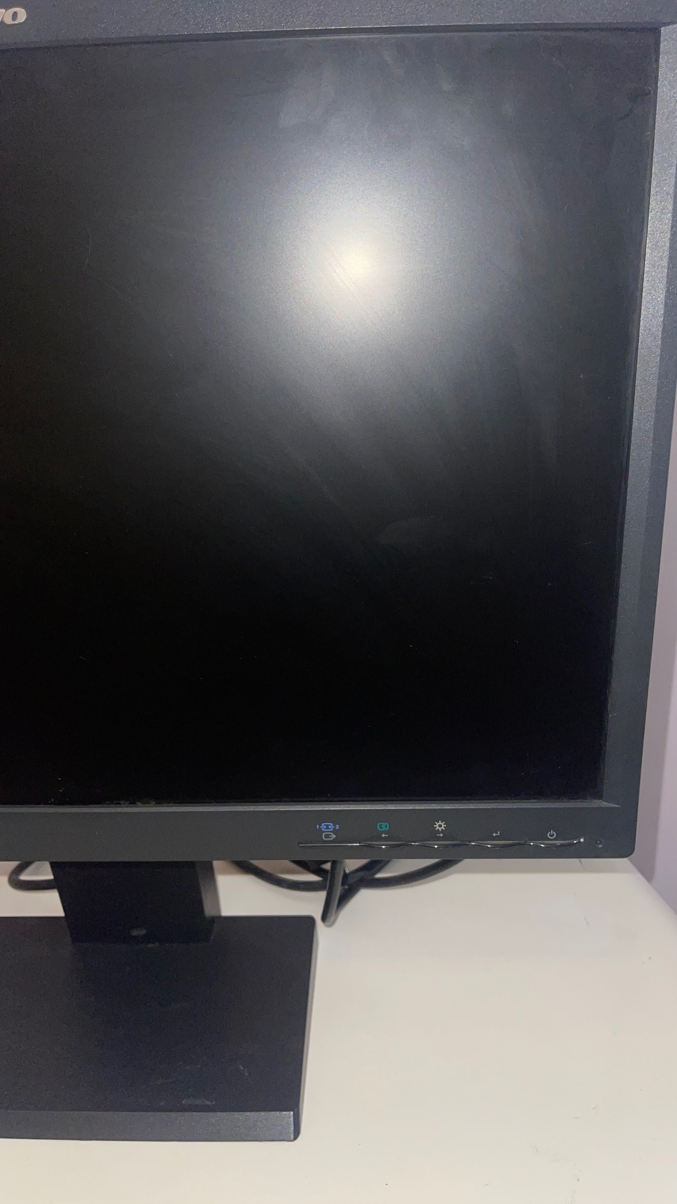 Lenovo L2250pw бу