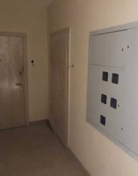 1к новобудова на Озерній. Зданий будинок!