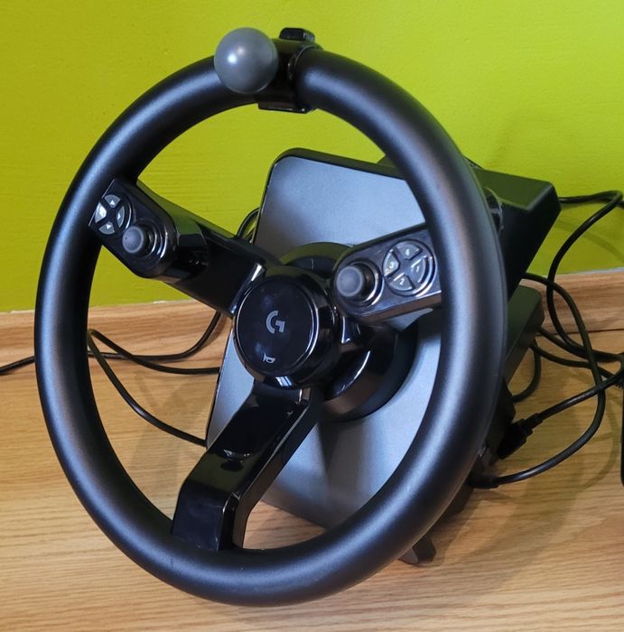 Kierownica logitech saitek farming simulator + panel boczny