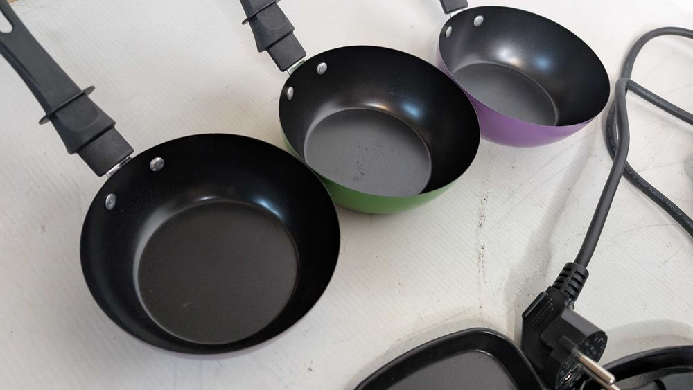 Grill stołowy OneConcept Woklette